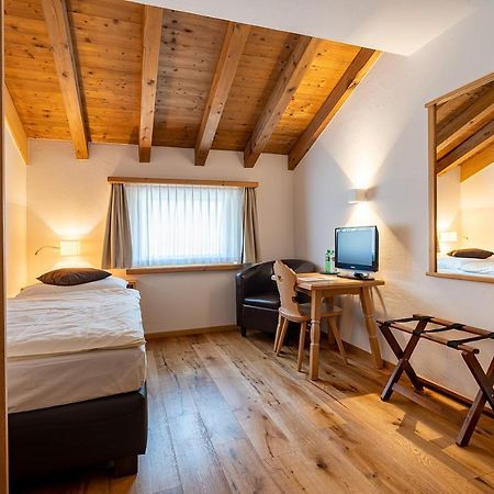 Hotel Saluver Celerina/Schlarigna Екстериор снимка