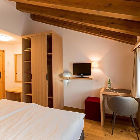 Hotel Saluver Celerina/Schlarigna Екстериор снимка
