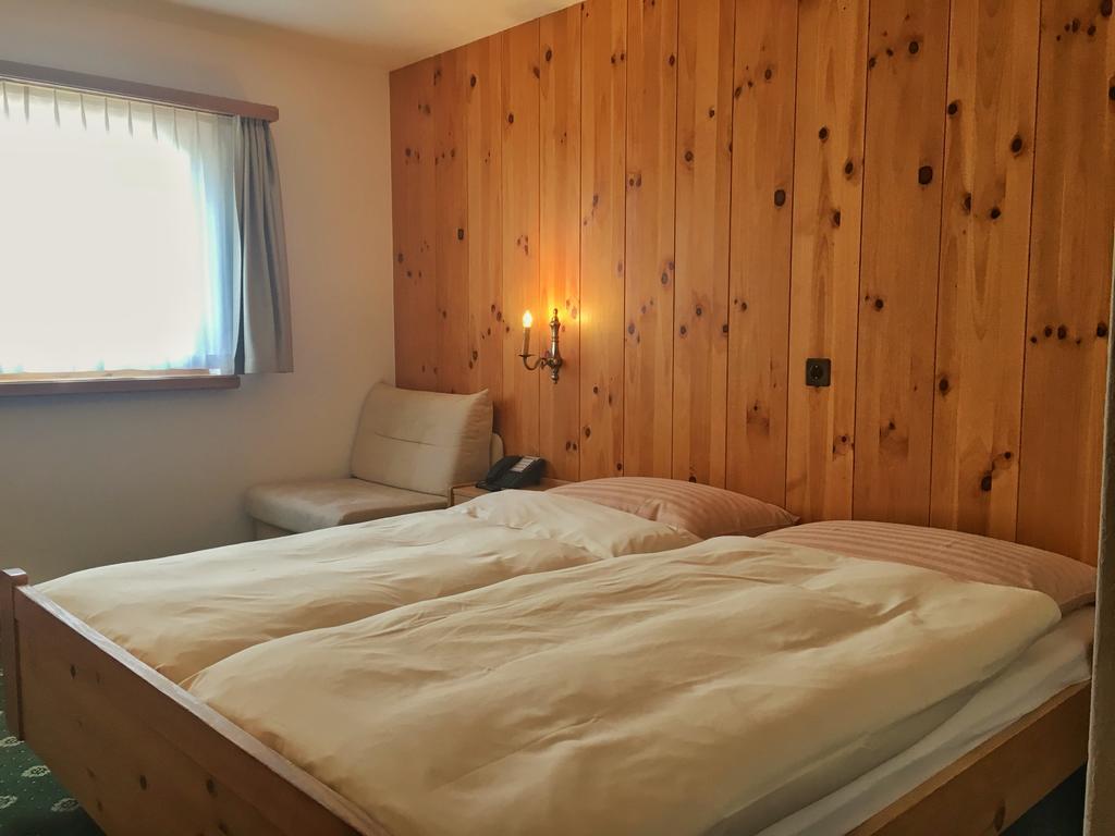 Hotel Saluver Celerina/Schlarigna Екстериор снимка