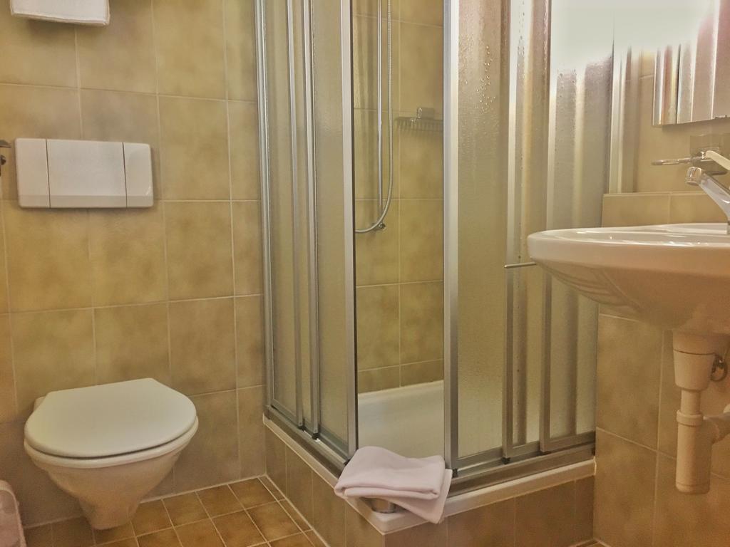 Hotel Saluver Celerina/Schlarigna Екстериор снимка